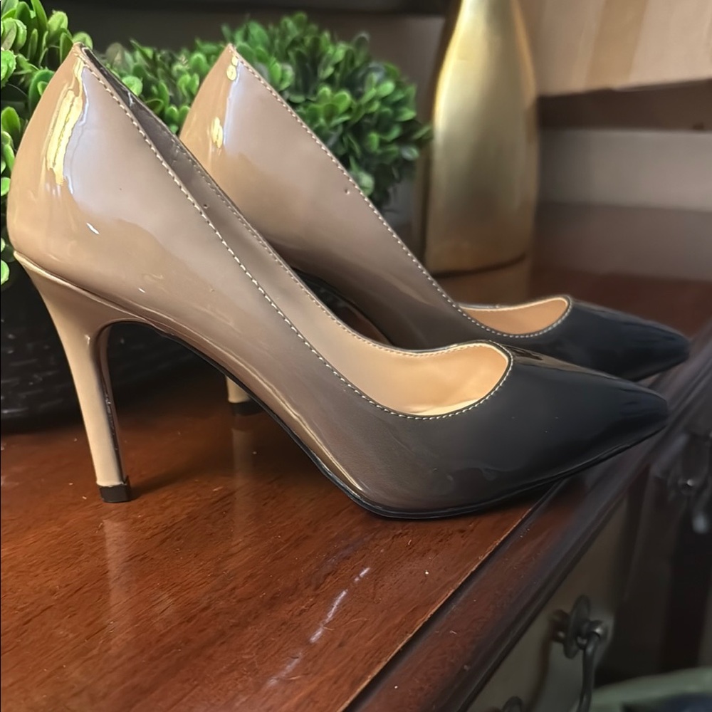 Elegant Black and Tan Women's Heels